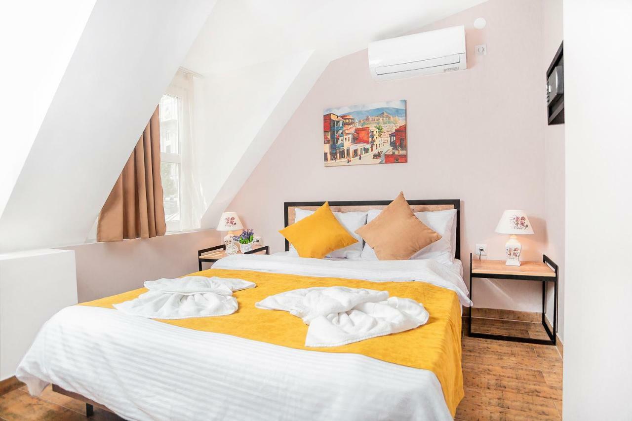 Diuma Hotel Tbilissi Extérieur photo